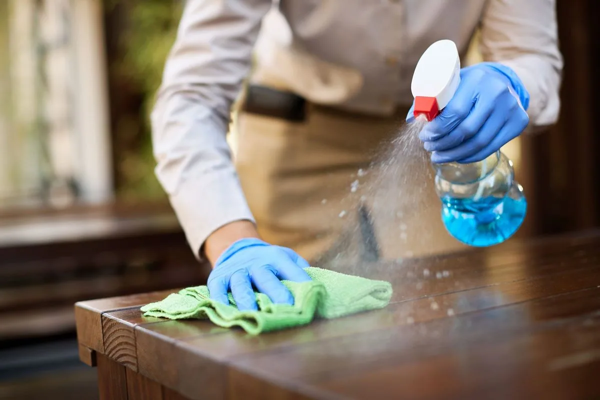 Professional restaurant cleaning